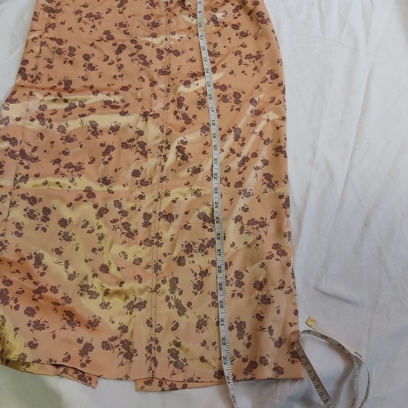 ZARA floral salmon pink midi skirt - Picture 7 of 8